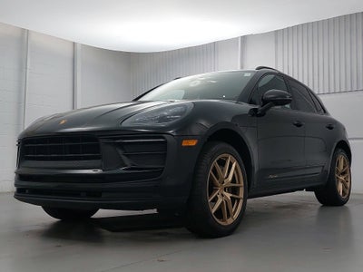 2022 Porsche Macan AWD