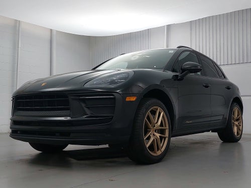 2022 Porsche Macan AWD
