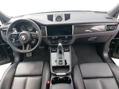2022 Porsche Macan AWD