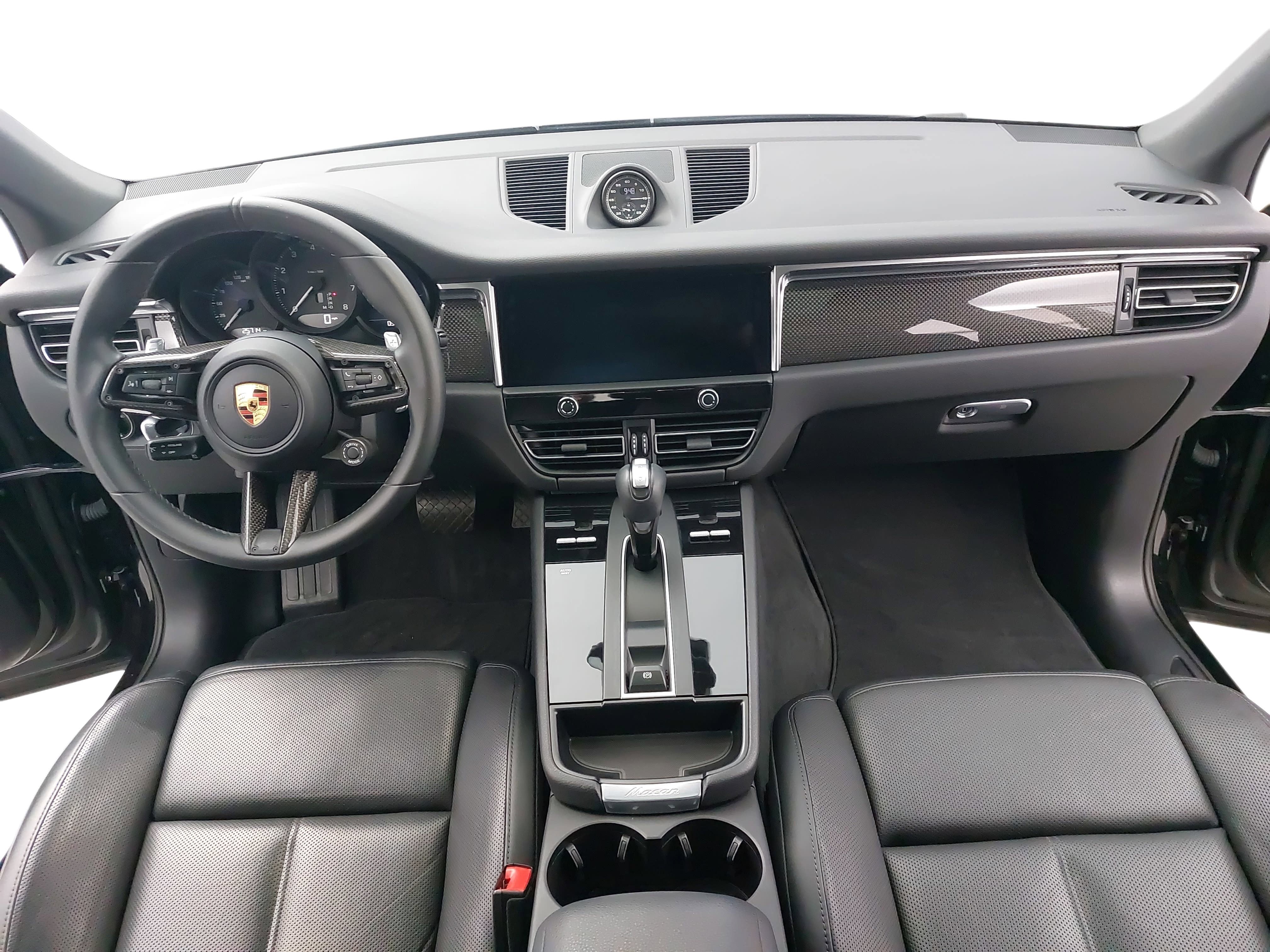 2022 Porsche Macan AWD