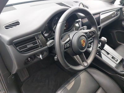2022 Porsche Macan AWD