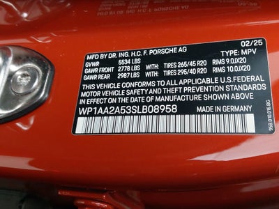 2025 Porsche Macan Base