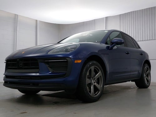 2026 Porsche Macan Base