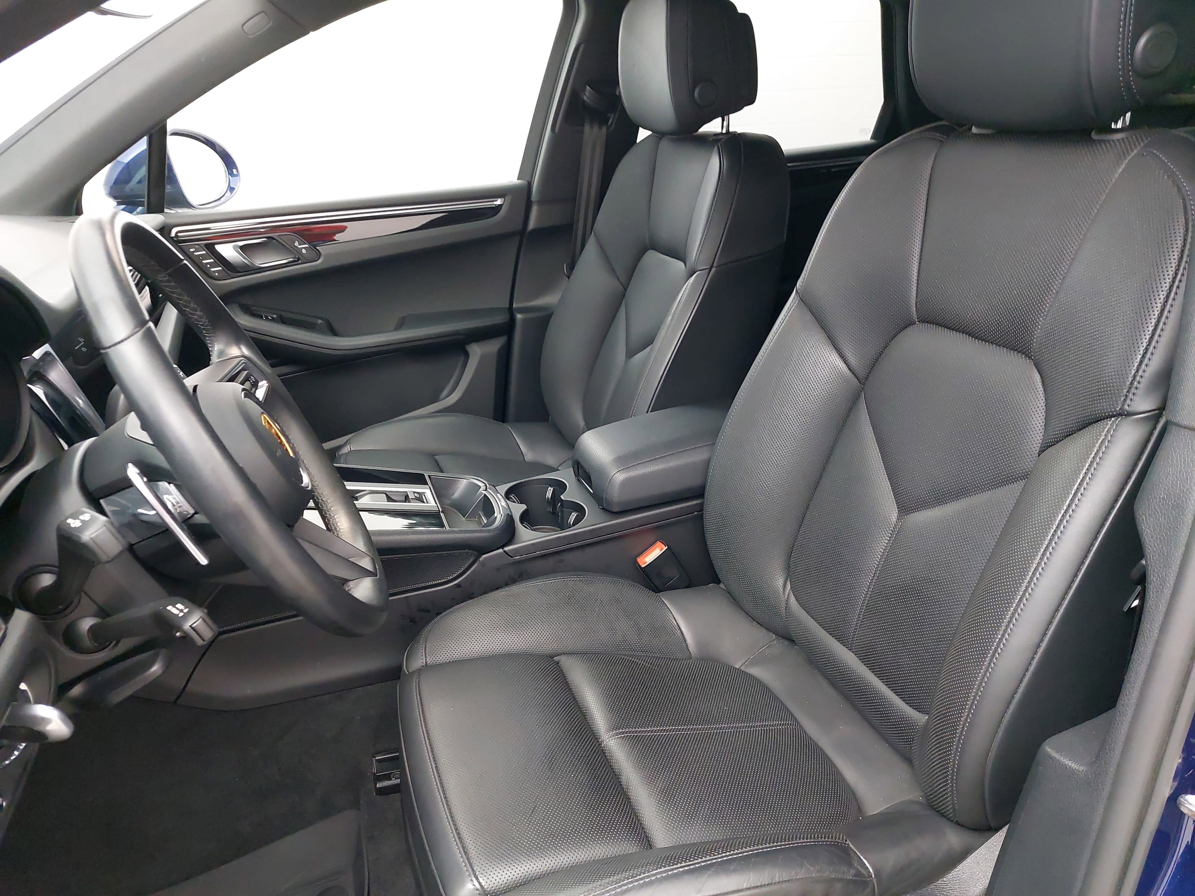 2023 Porsche Macan .