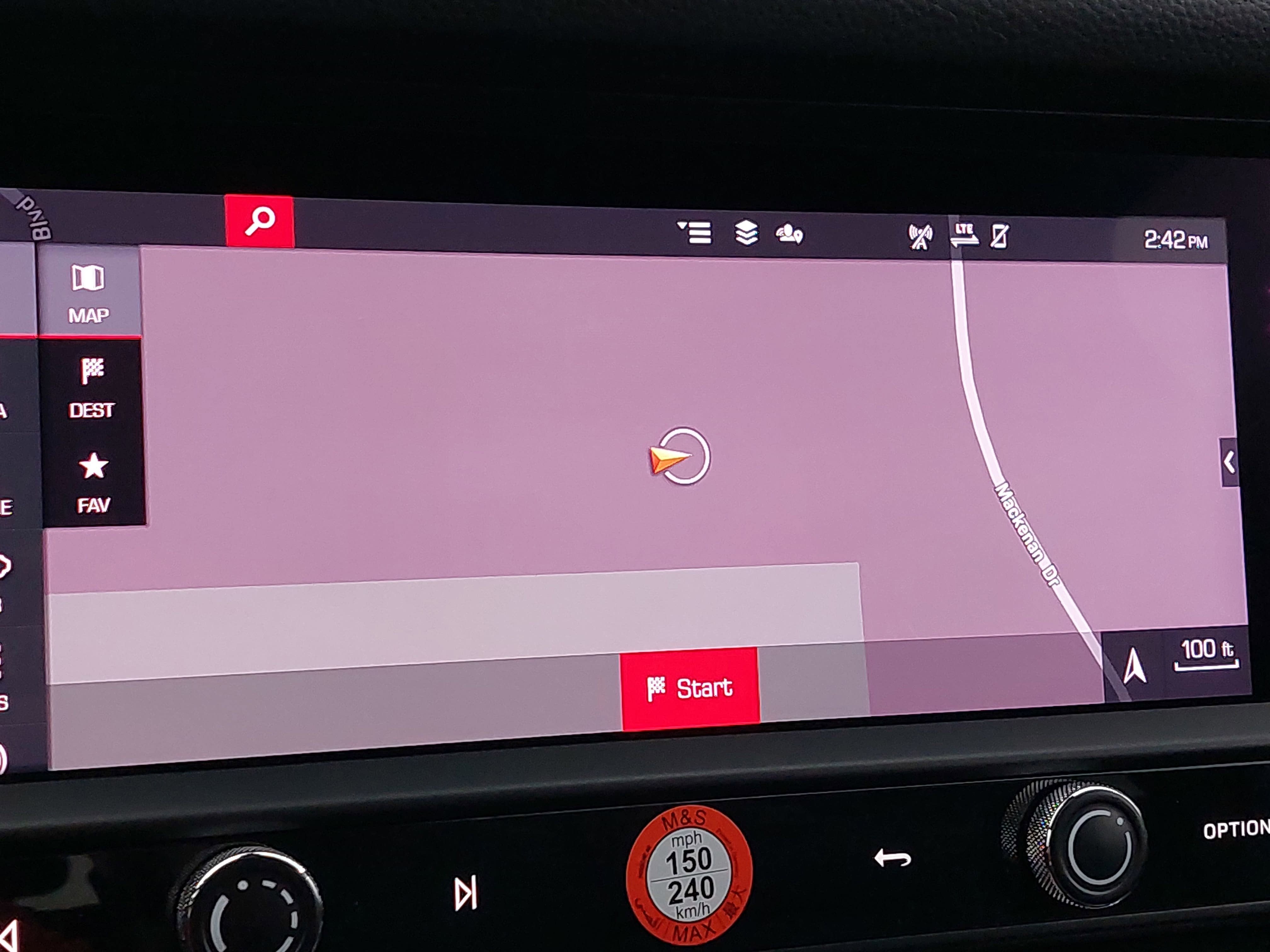 2023 Porsche Macan .