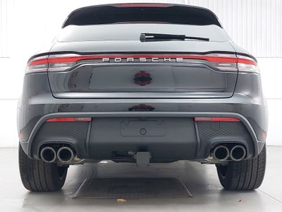 2026 Porsche Macan Base