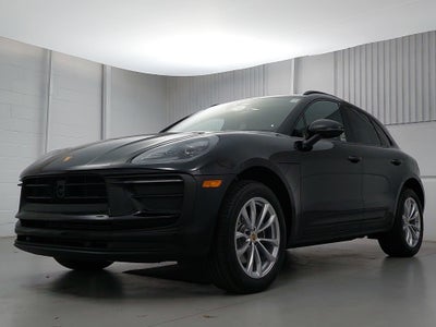2026 Porsche Macan Base