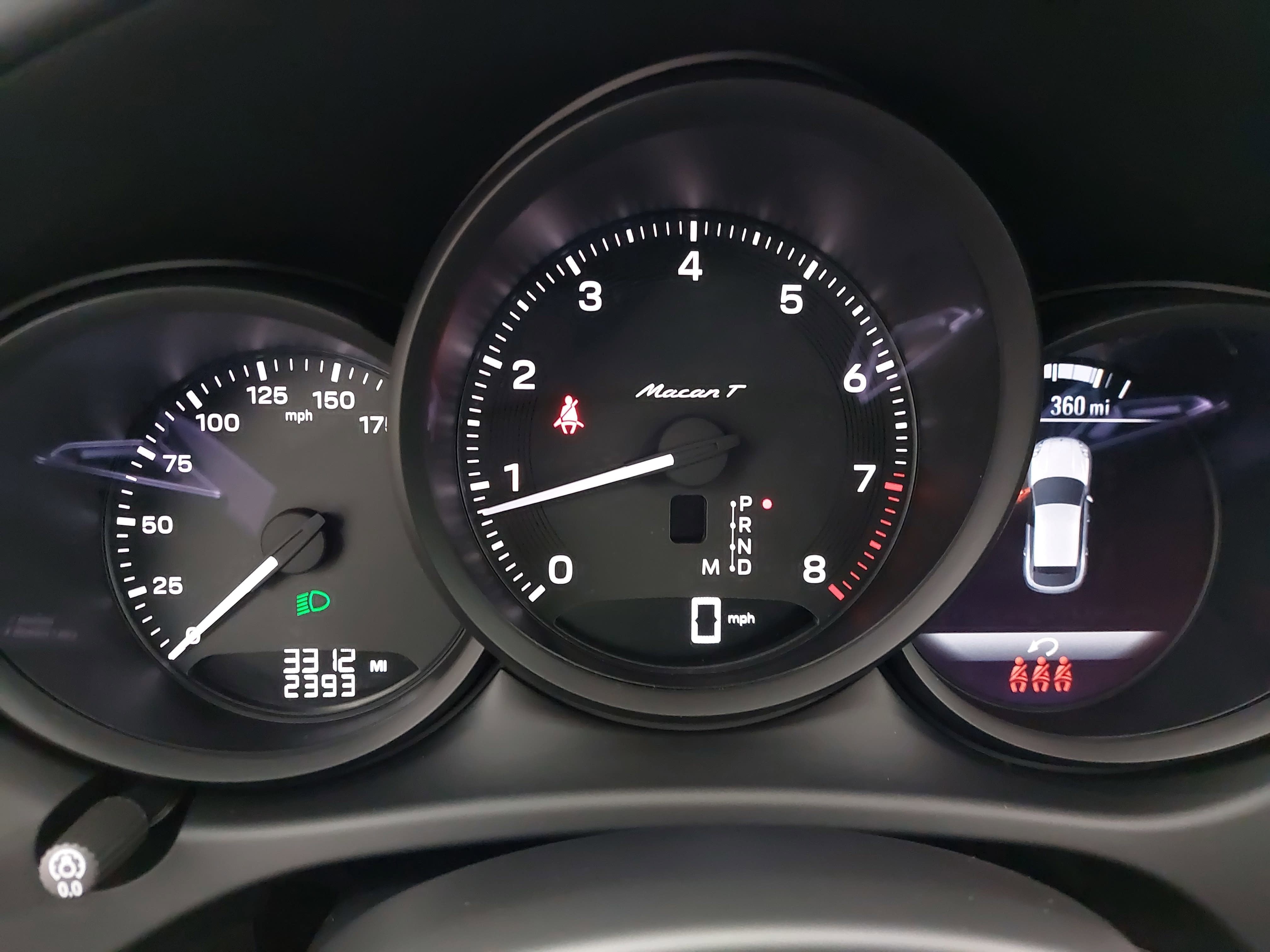 2025 Porsche Macan T