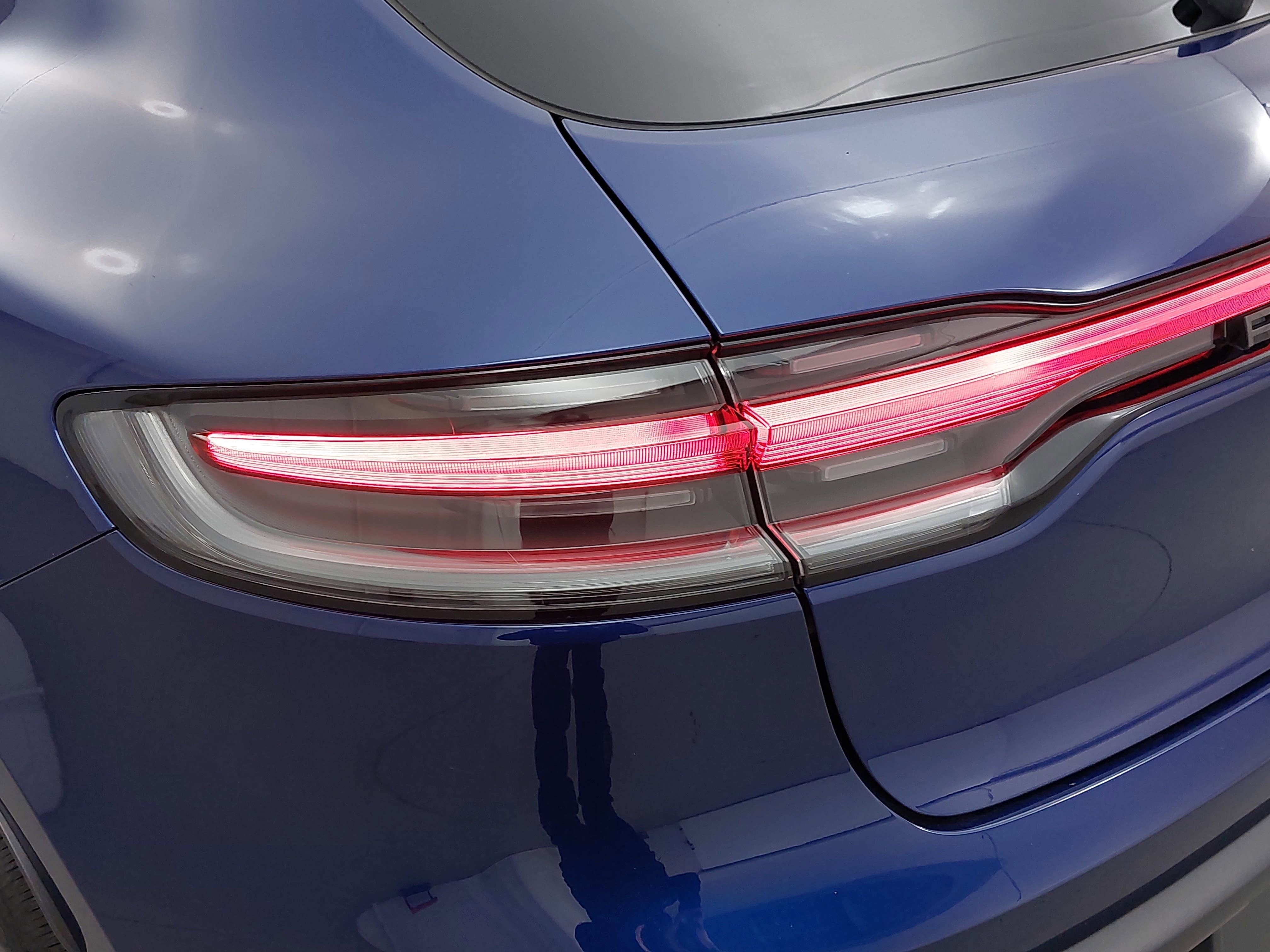 2025 Porsche Macan T