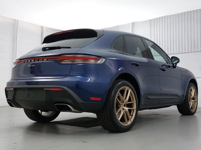 2026 Porsche Macan Base