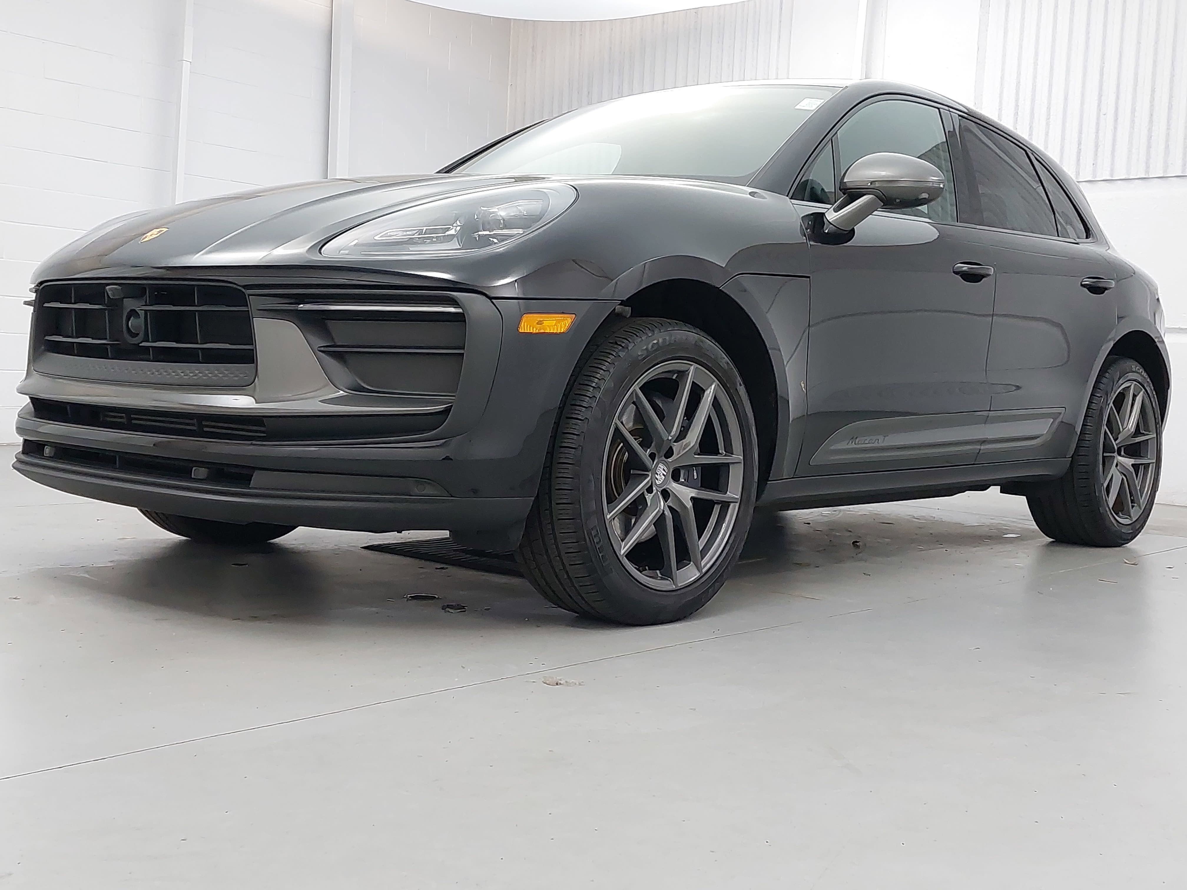 2024 Porsche Macan T