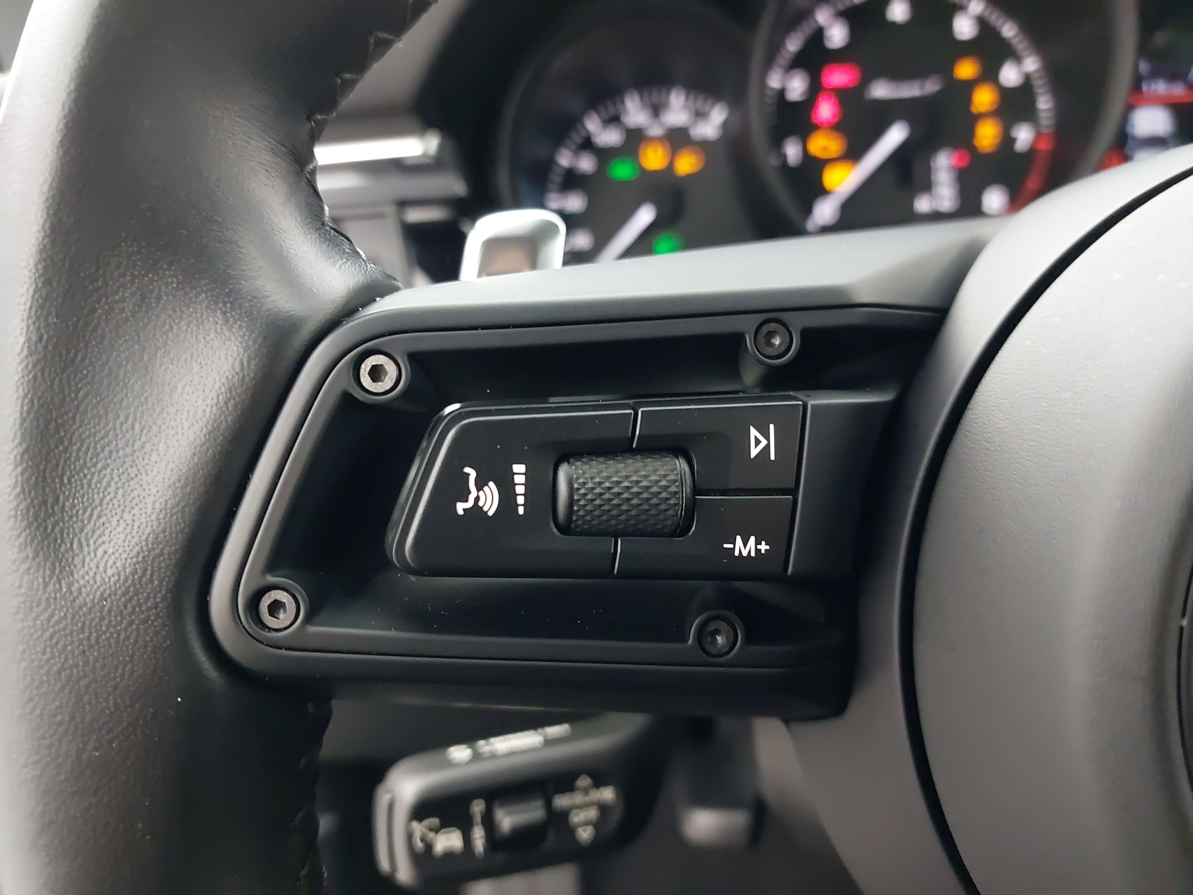 2024 Porsche Macan T