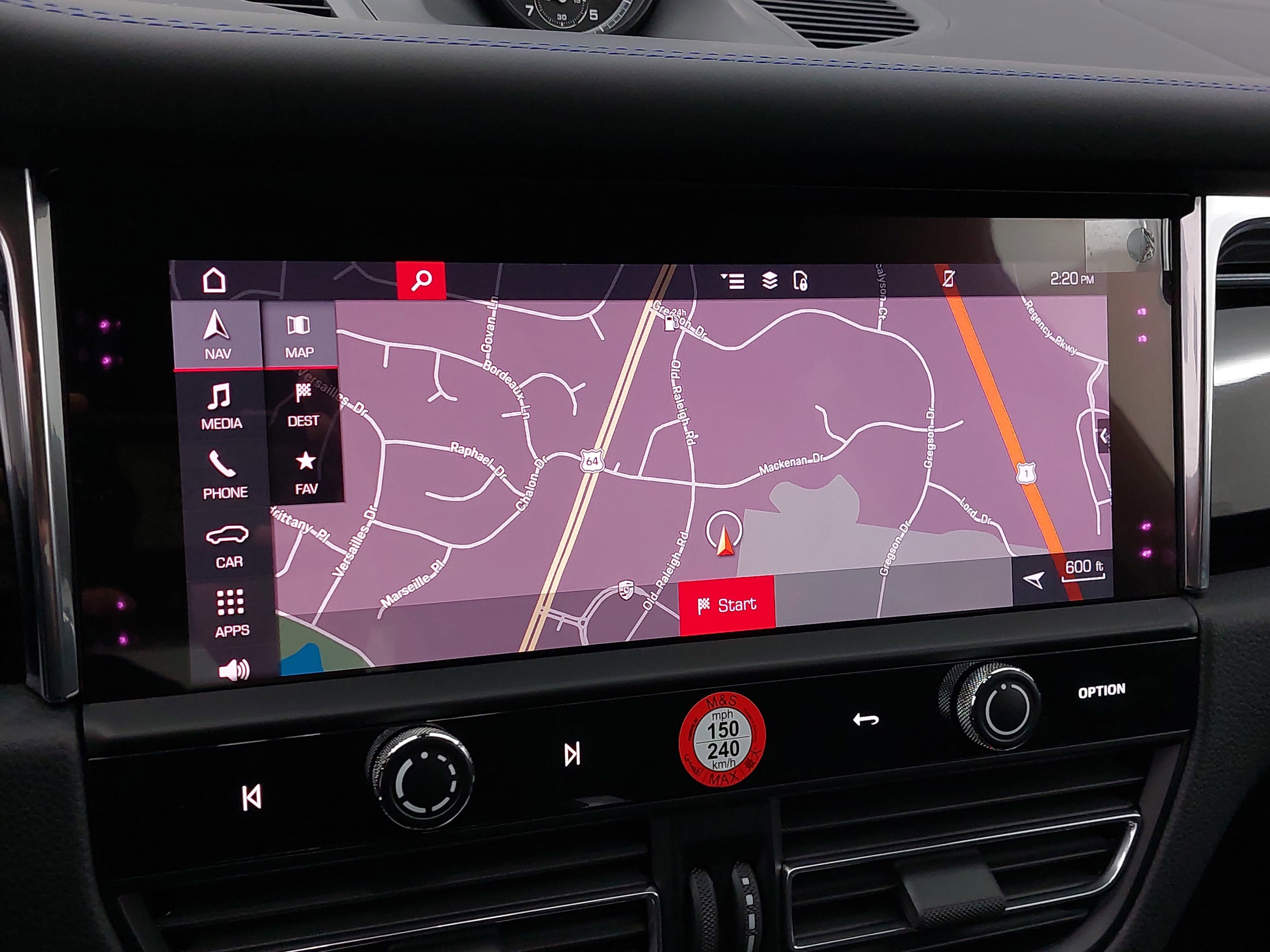 2025 Porsche Macan Base