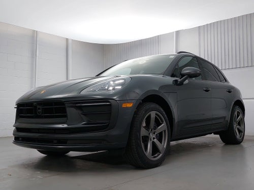2025 Porsche Macan Base