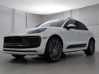 2026 Porsche Macan Base