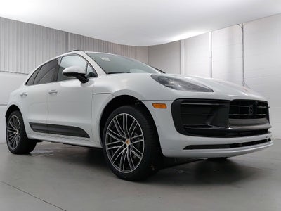 2026 Porsche Macan Base