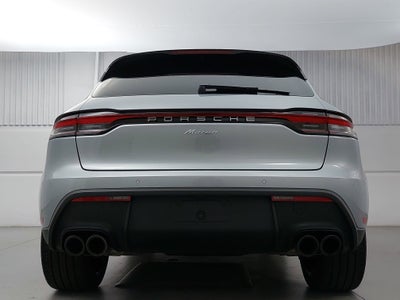 2025 Porsche Macan Base