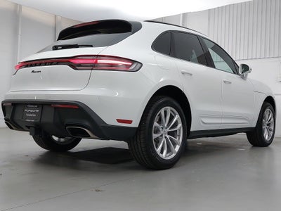 2026 Porsche Macan Base