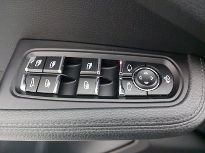 2018 Porsche Macan Sport Edition