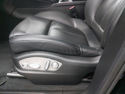 2018 Porsche Macan Sport Edition