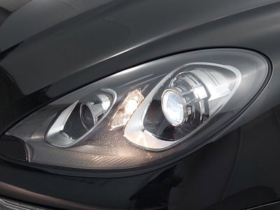 2018 Porsche Macan Sport Edition