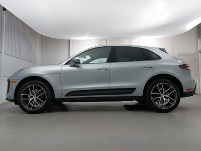 2023 Porsche Macan T
