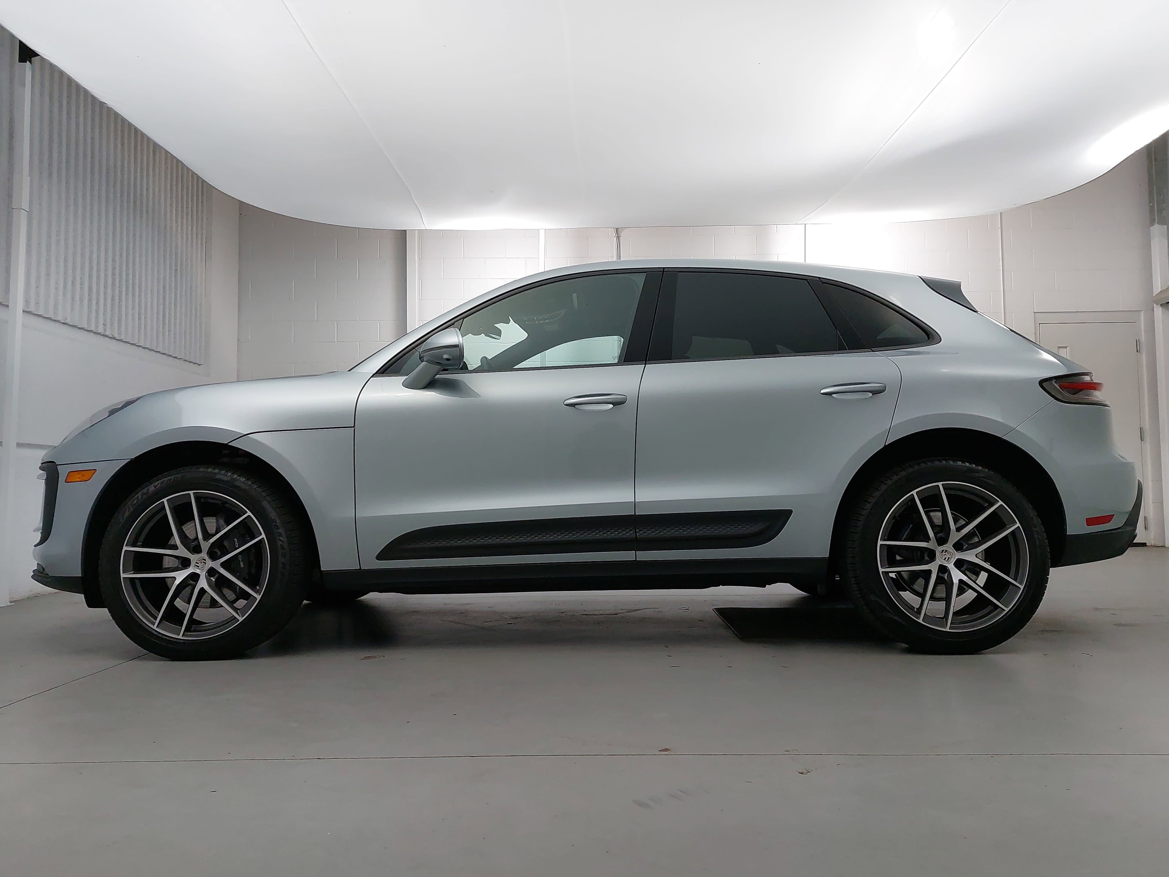 2023 Porsche Macan T