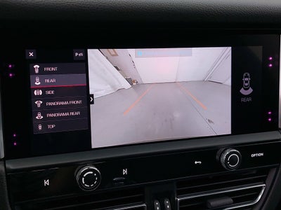 2023 Porsche Macan T