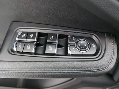 2023 Porsche Macan T