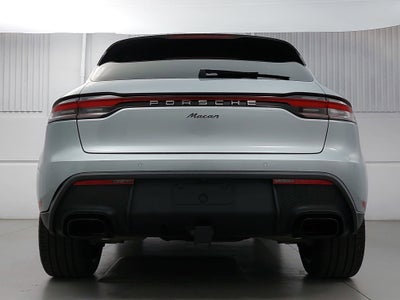 2023 Porsche Macan T