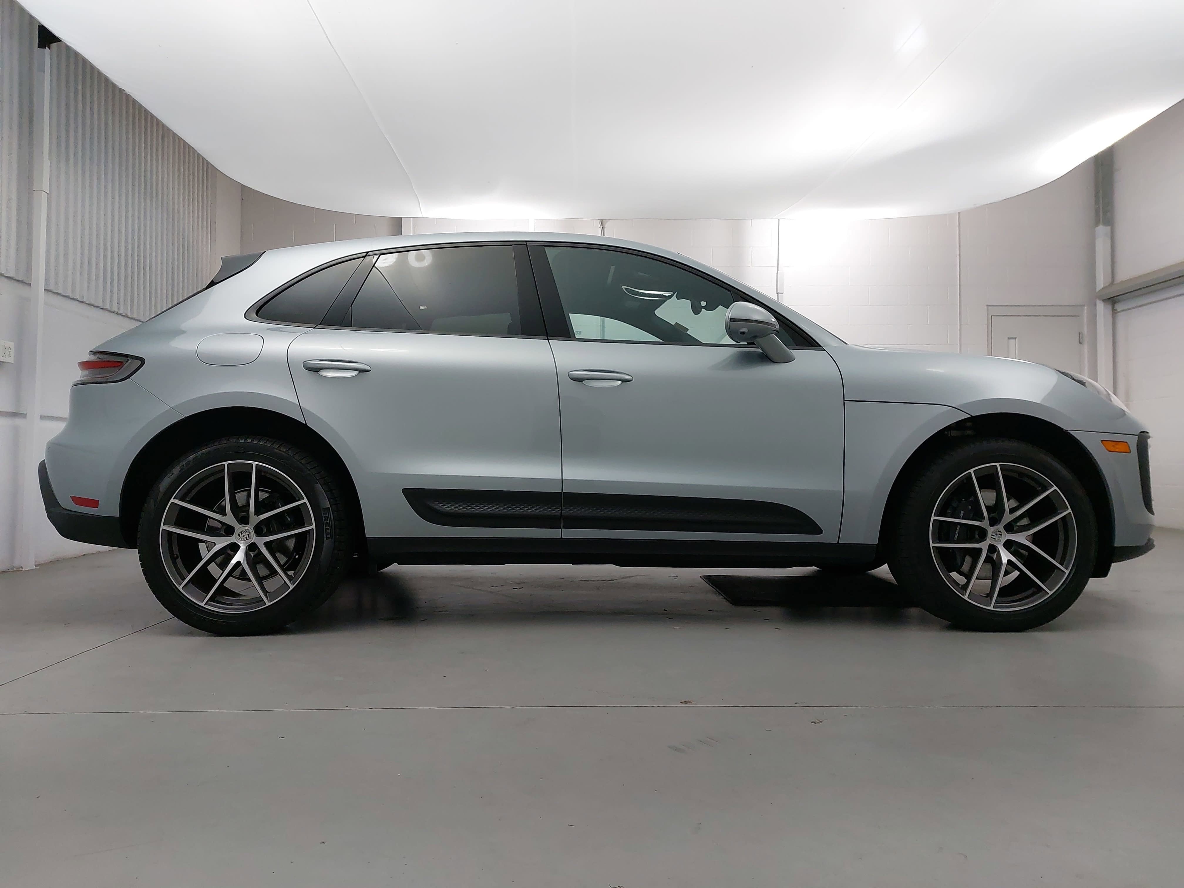 2023 Porsche Macan T