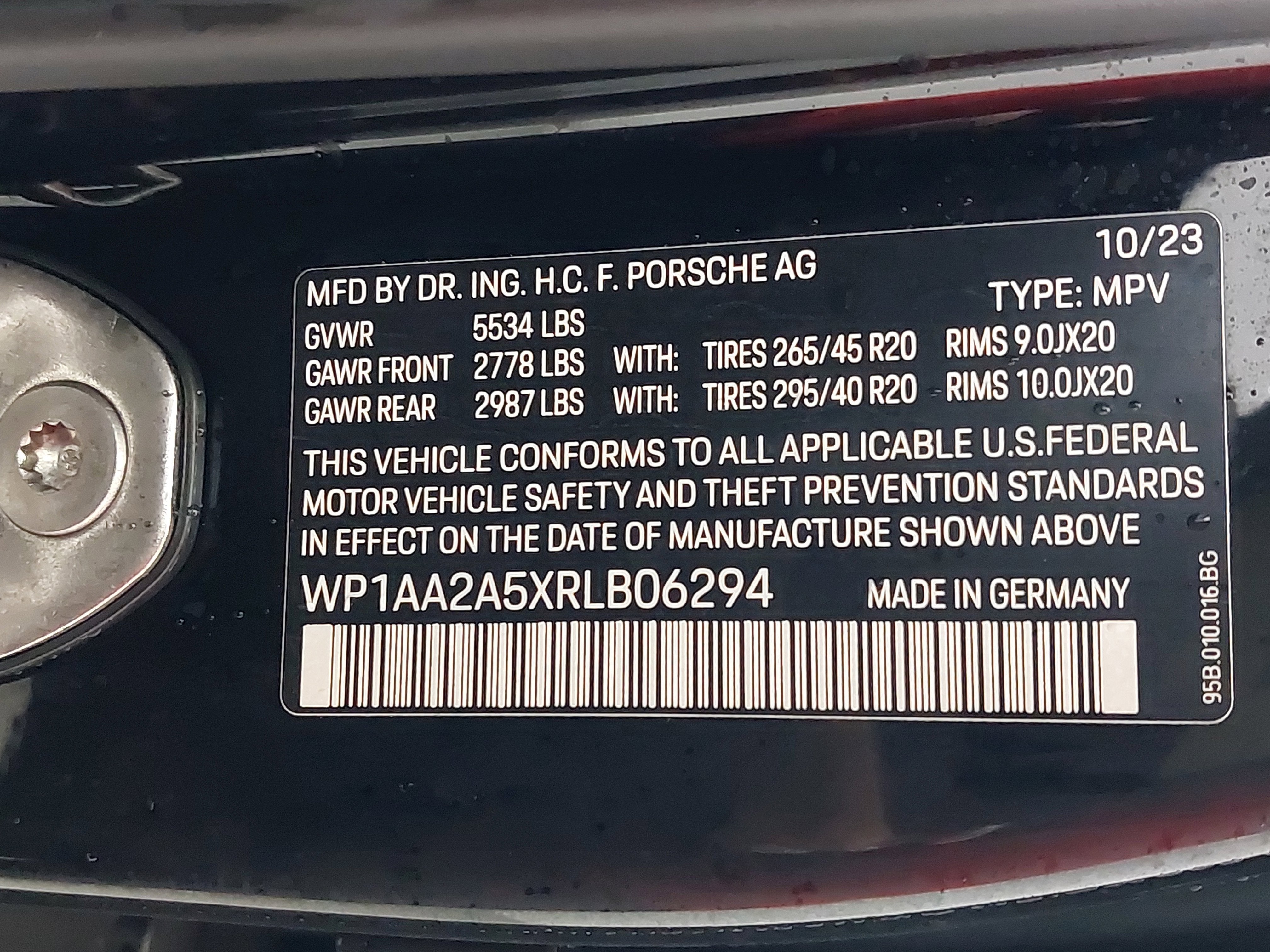 2024 Porsche Macan Base