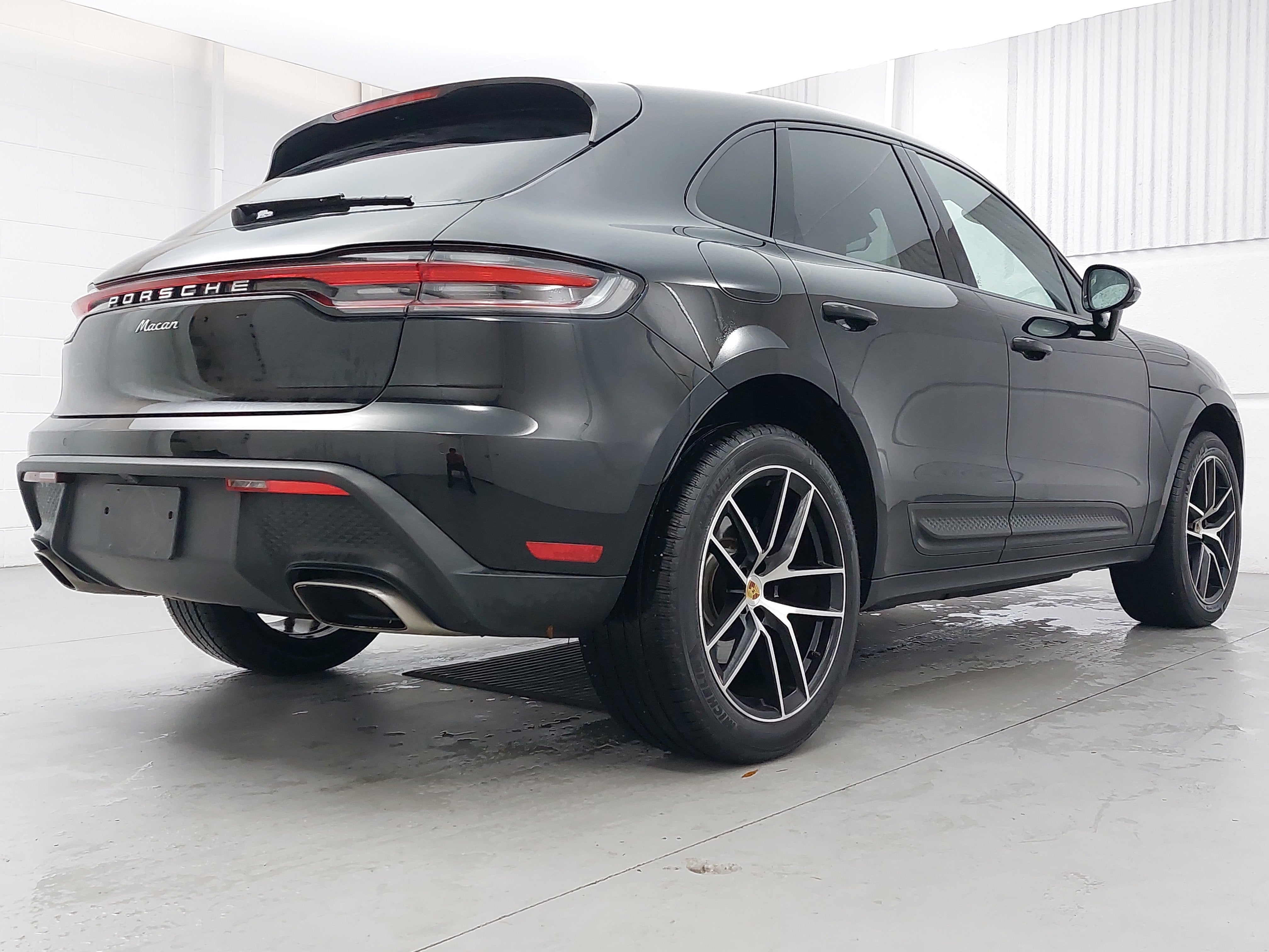2024 Porsche Macan Base
