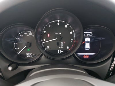 2024 Porsche Macan Base