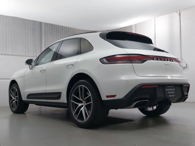 2024 Porsche Macan Base