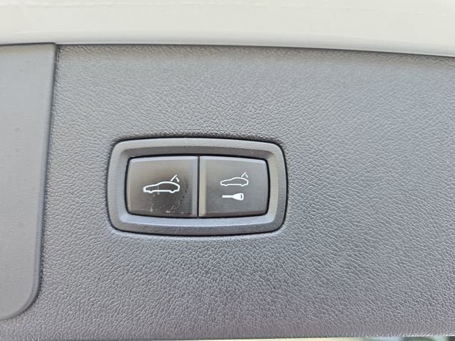 2022 Porsche Cayenne Base