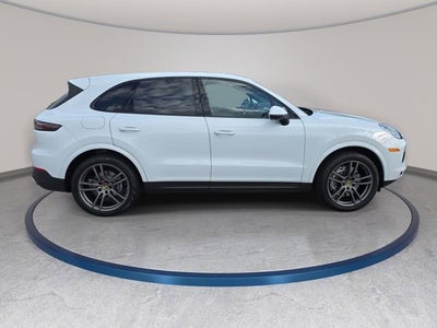 2022 Porsche Cayenne Base