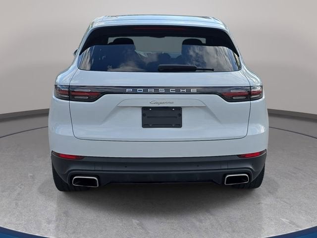2022 Porsche Cayenne Base