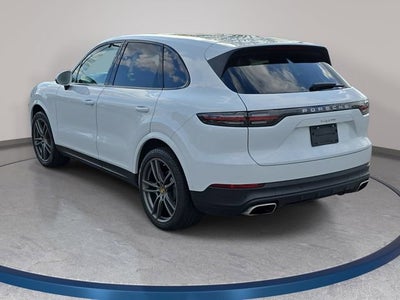 2022 Porsche Cayenne Base