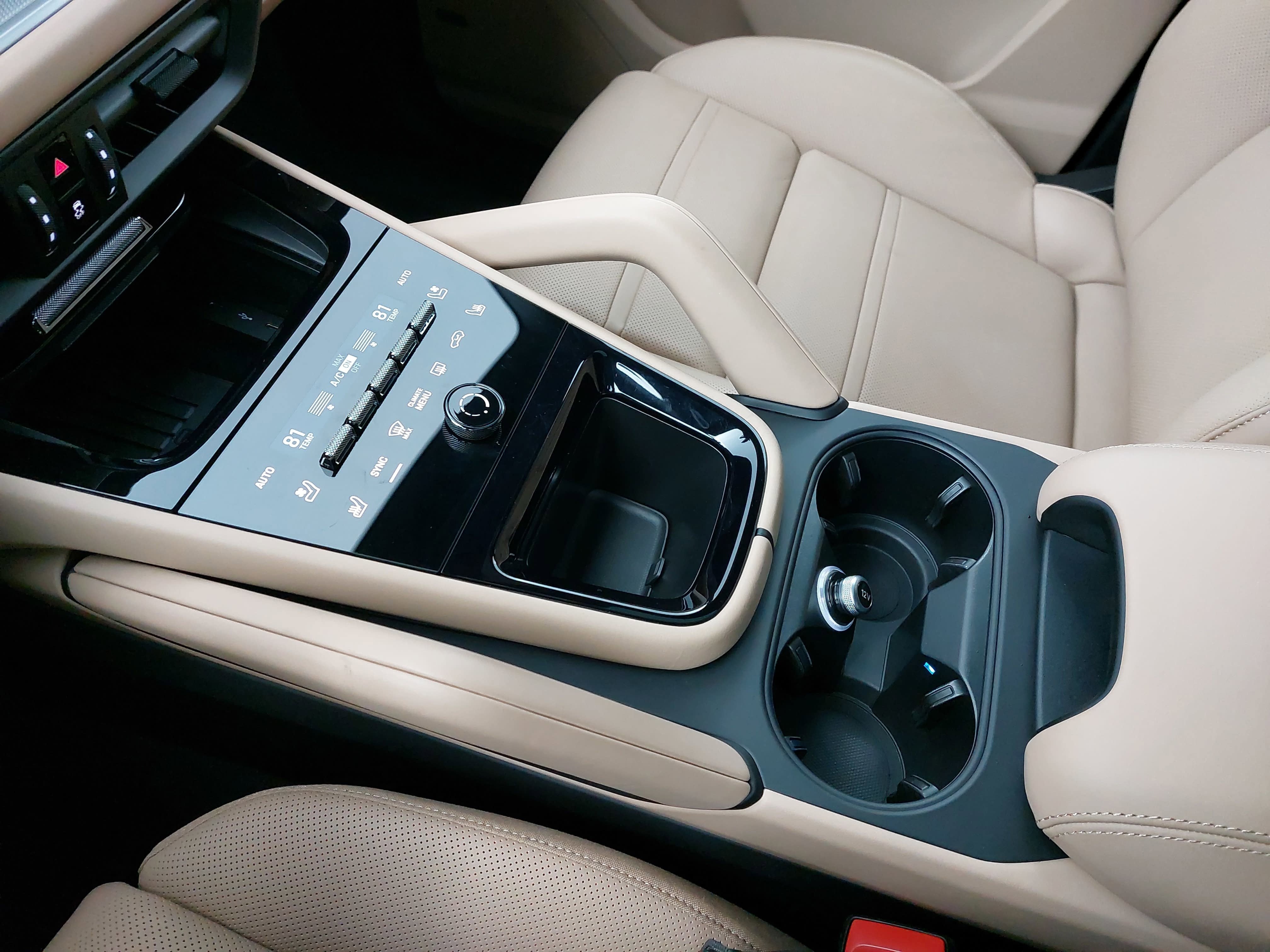 2025 Porsche Cayenne AWD