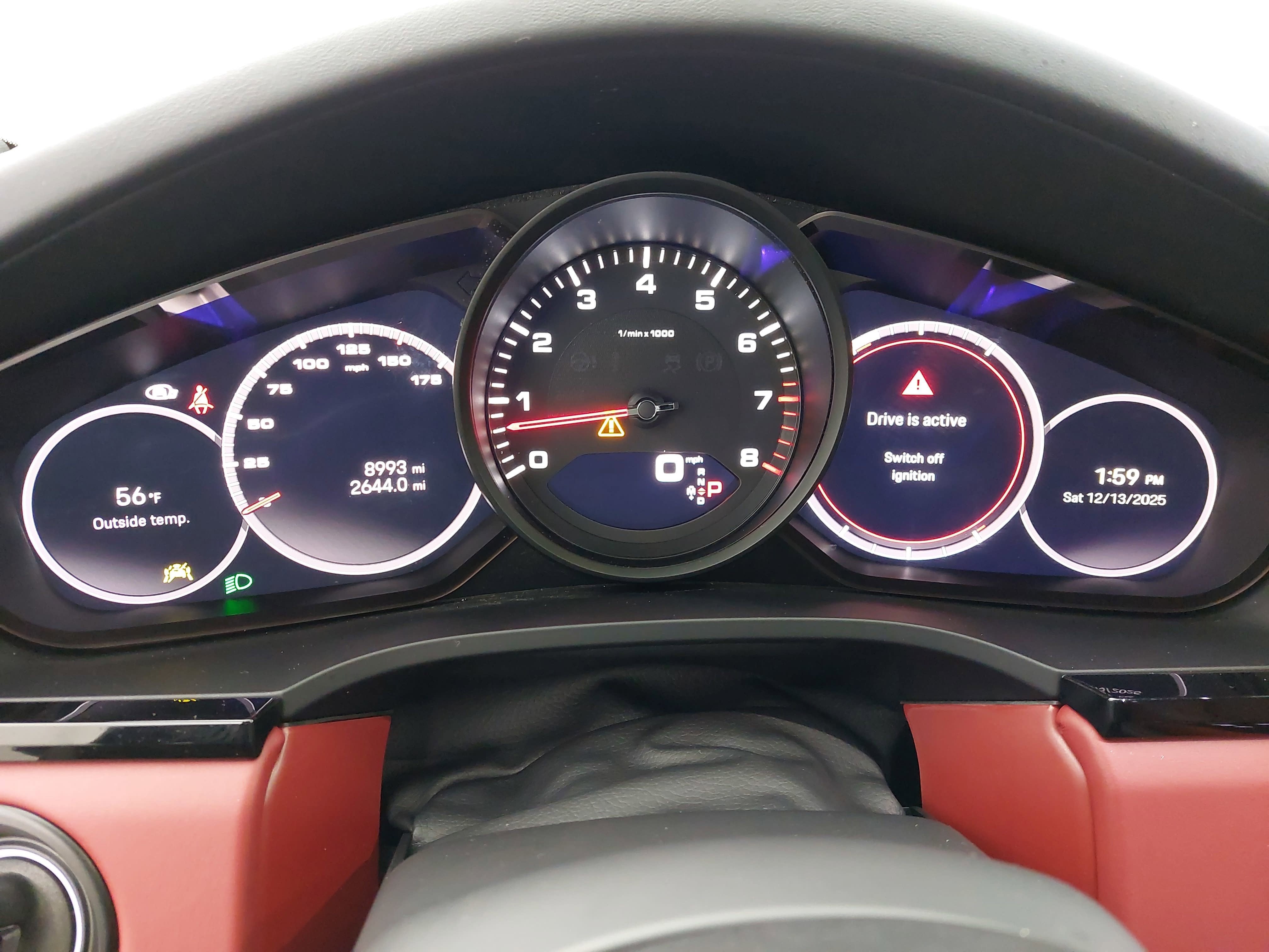 2023 Porsche Cayenne Platinum Edition