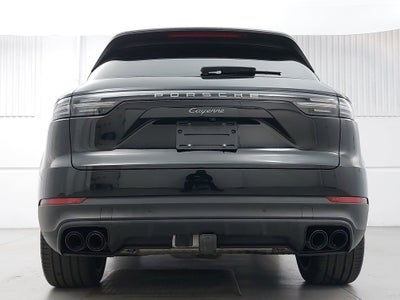 2023 Porsche Cayenne Platinum Edition