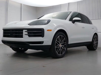2025 Porsche Cayenne AWD