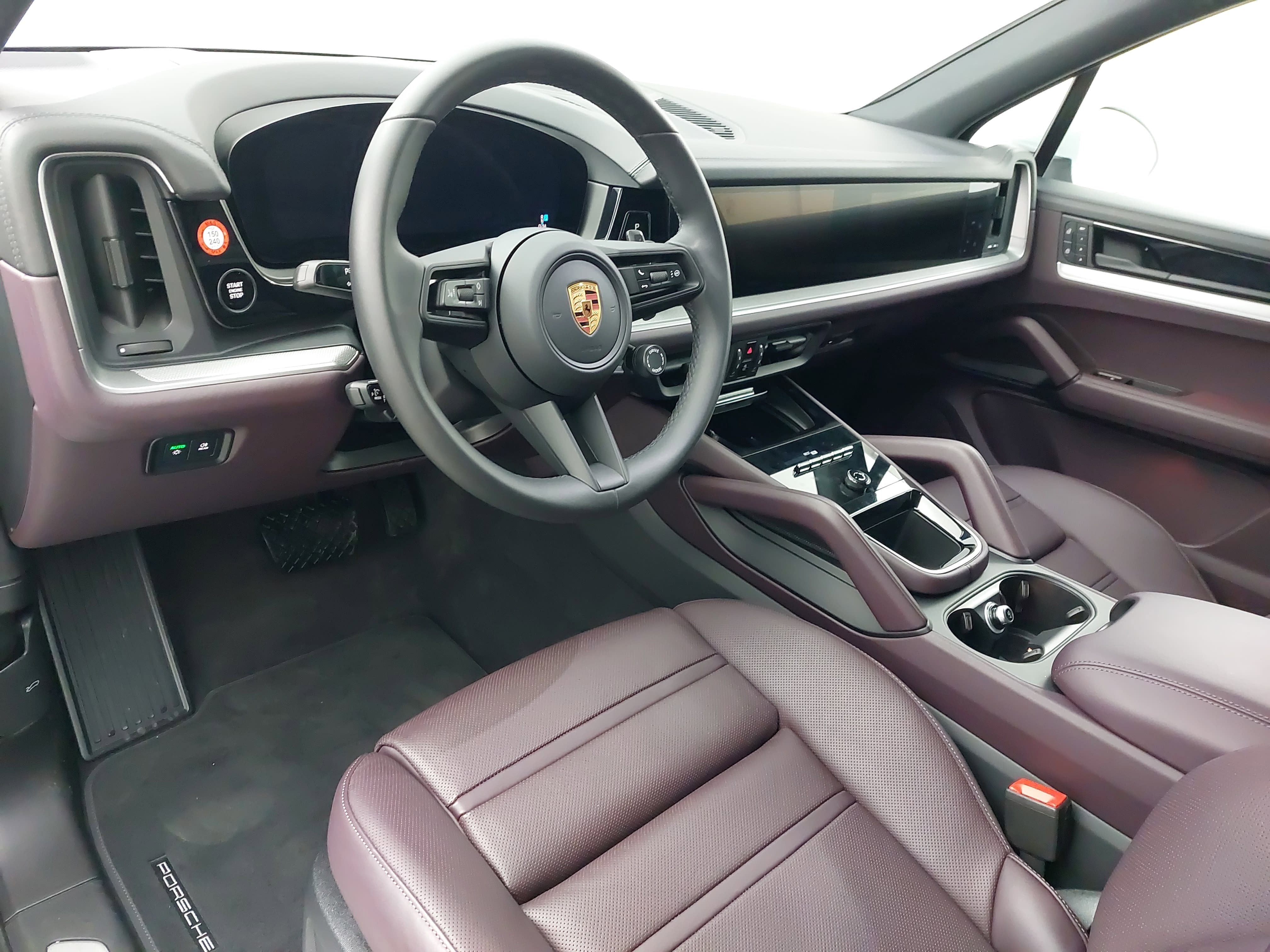 2025 Porsche Cayenne AWD