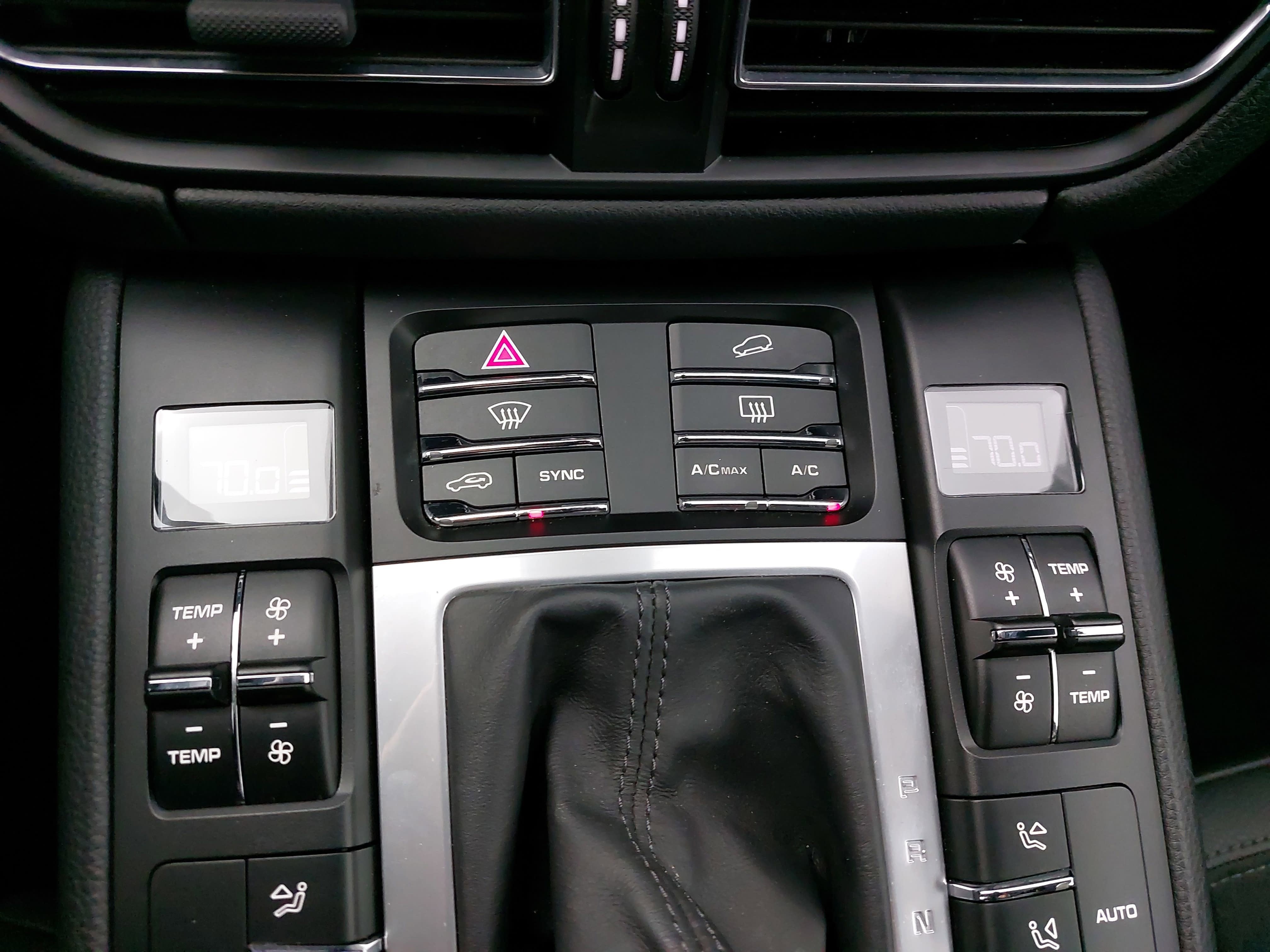 2021 Porsche Macan S