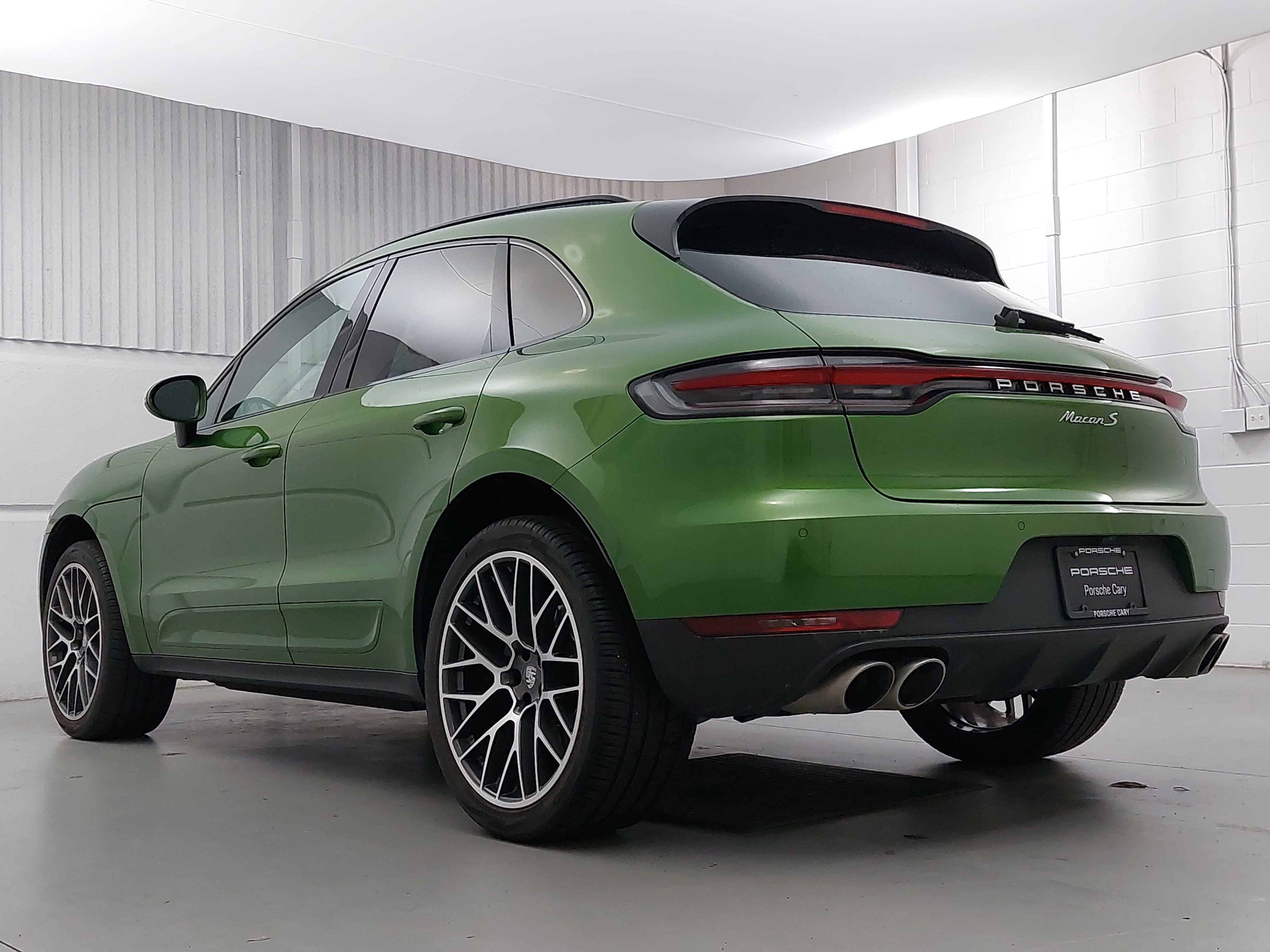 2021 Porsche Macan S