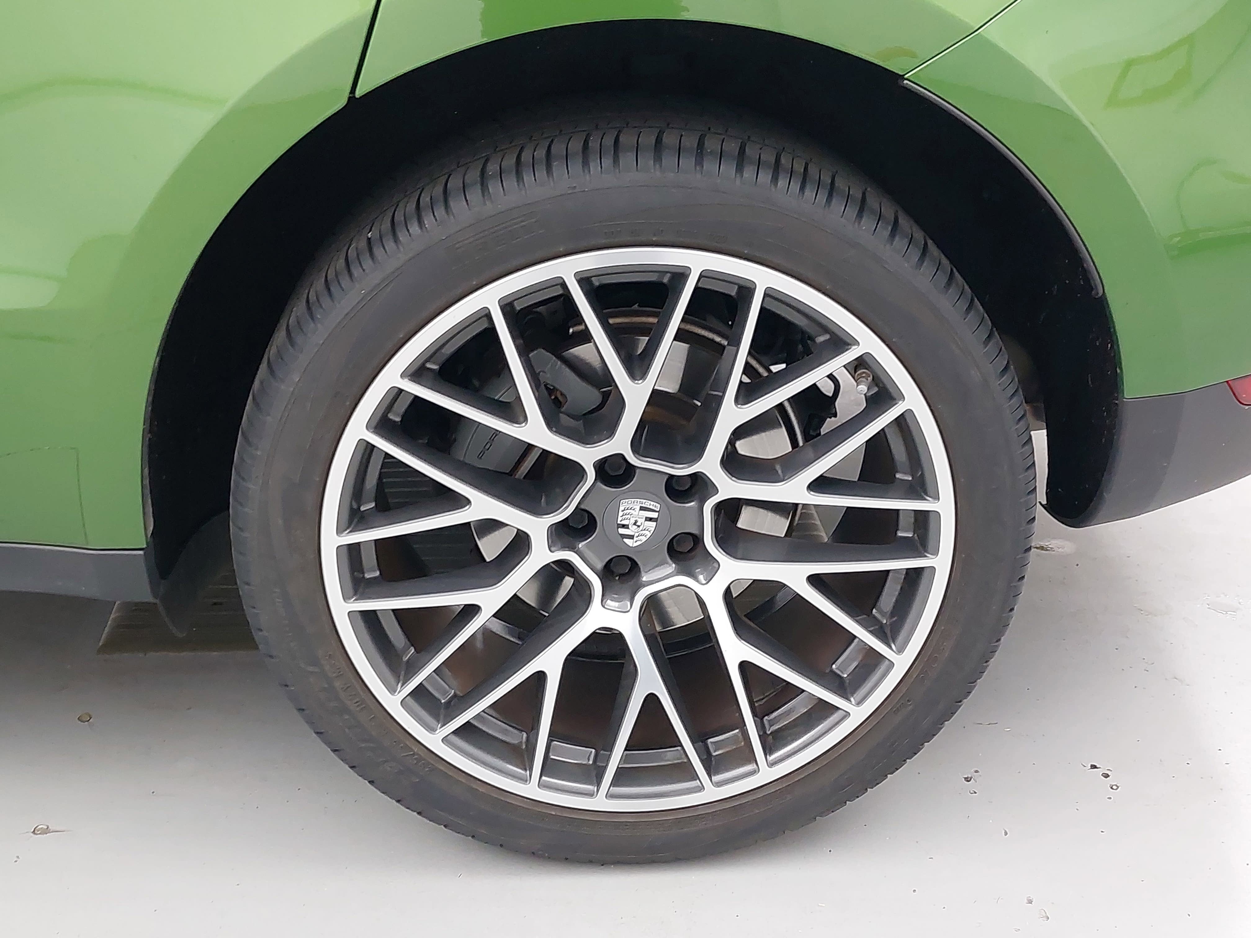 2021 Porsche Macan S