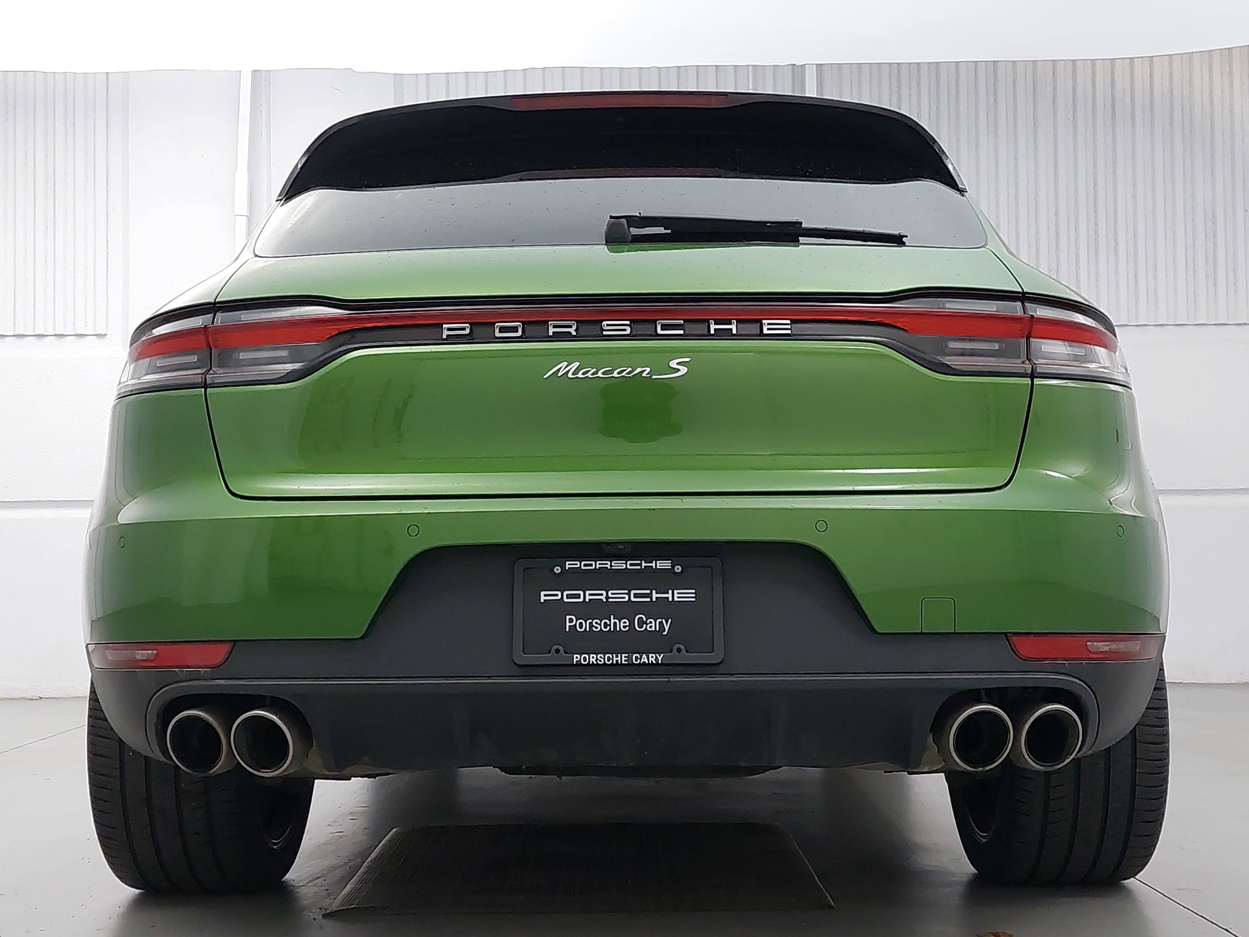 2021 Porsche Macan S