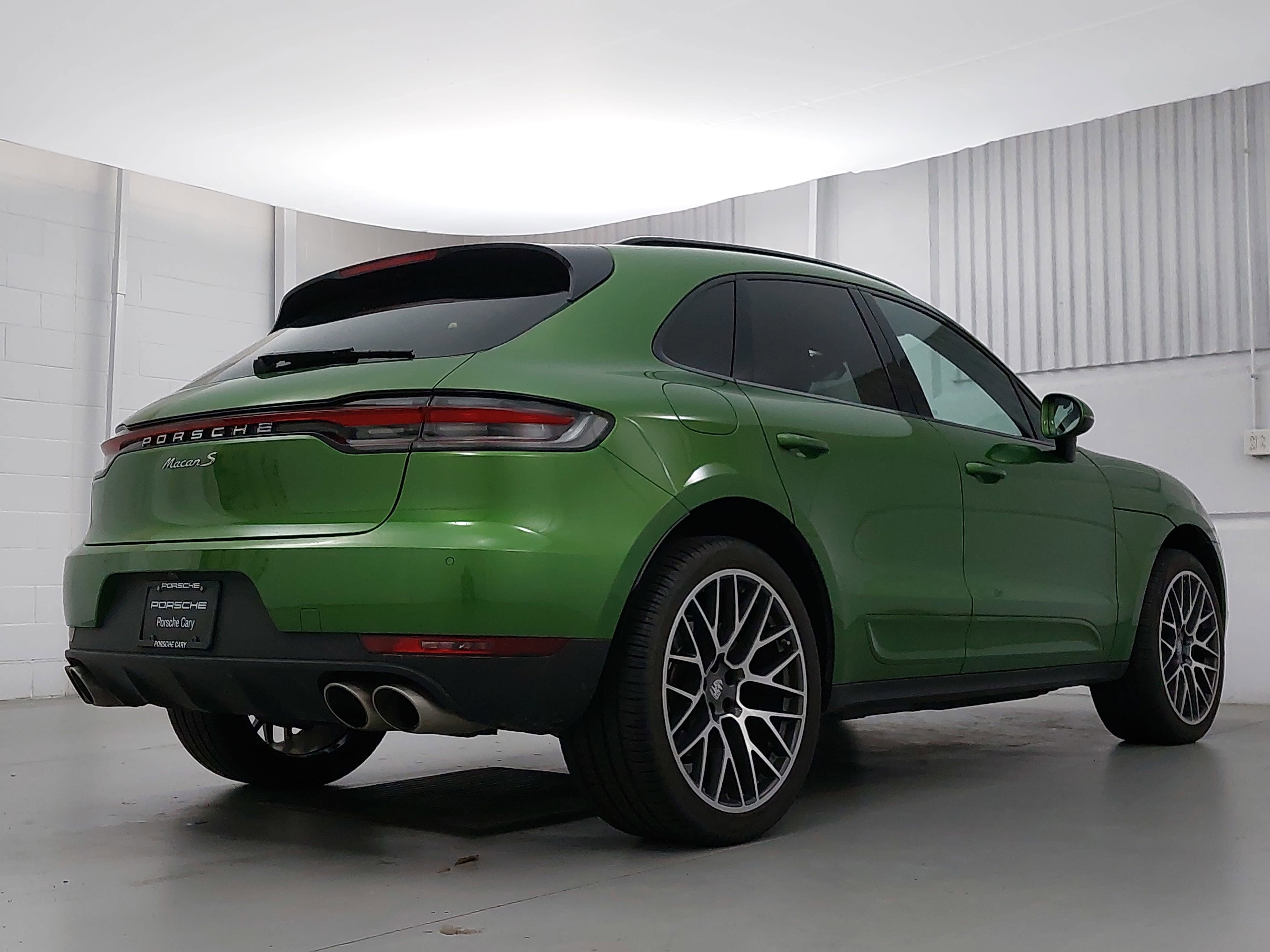 2021 Porsche Macan S