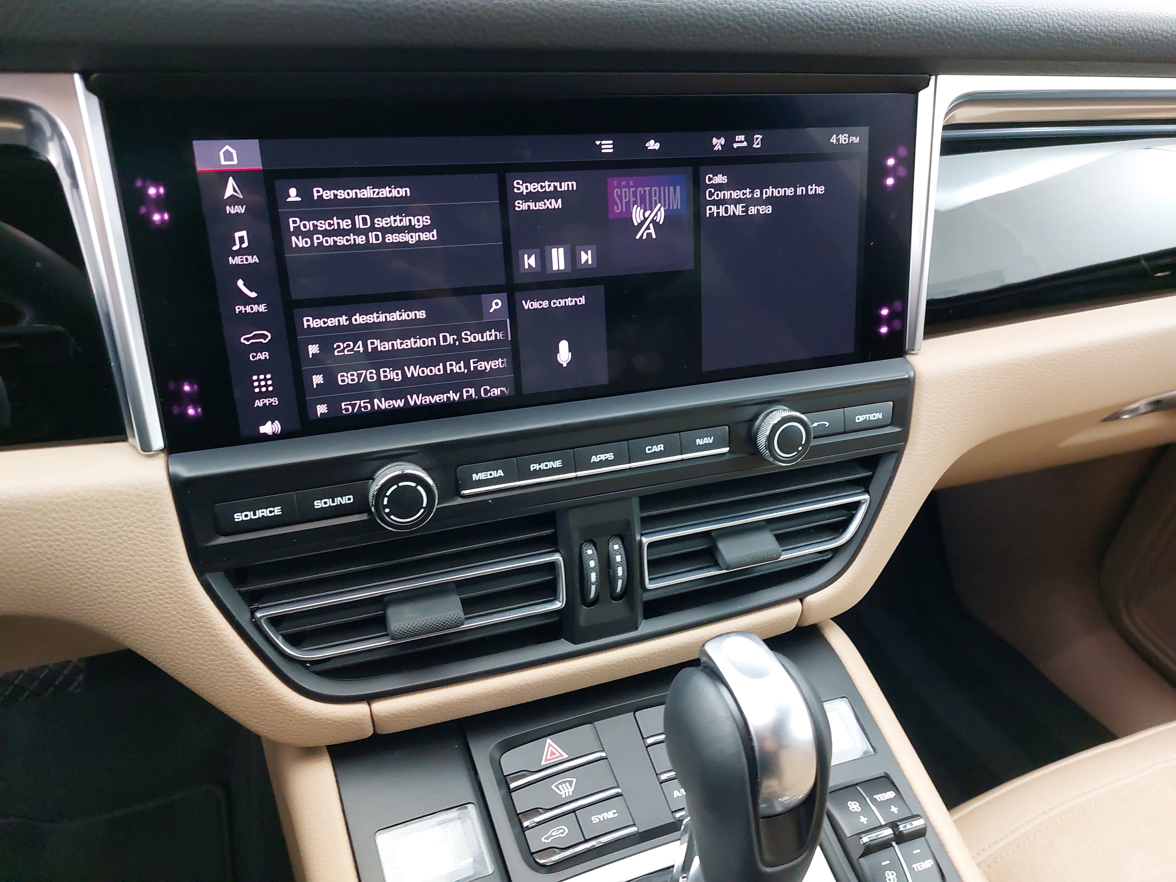 2021 Porsche Macan S